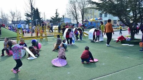 幼儿小班户外活动游戏,健康成长之旅